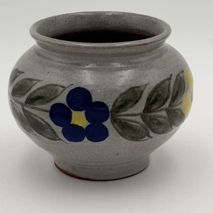 Shicali El Salvador Handcrafted Stoneware Round Planter Colorful Flowers Signed - Picture 1 of 10