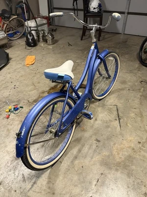 Bicicleta de crucero cómoda Huffy 24 Cranbrook para mujer azul periwinkle Foto 1 de 4