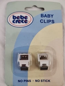 Vintage Bebe Crece Baby Clips Windelverschlüsse weiß Neu aus altem Lagerbestand - Bild 1 von 3
