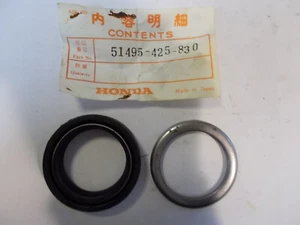 NOS 1977-80 HONDA XL250 CR125M Fork SEAL ORIGINAL OEM#51495-425-830 (YA/B2) - Picture 1 of 1