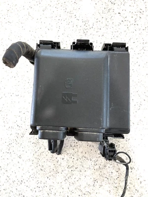 2020-2021 Ford Escape Engine Fuse Box FORD ESCAPE JX6T-14A094-AE - Image 1 of 4