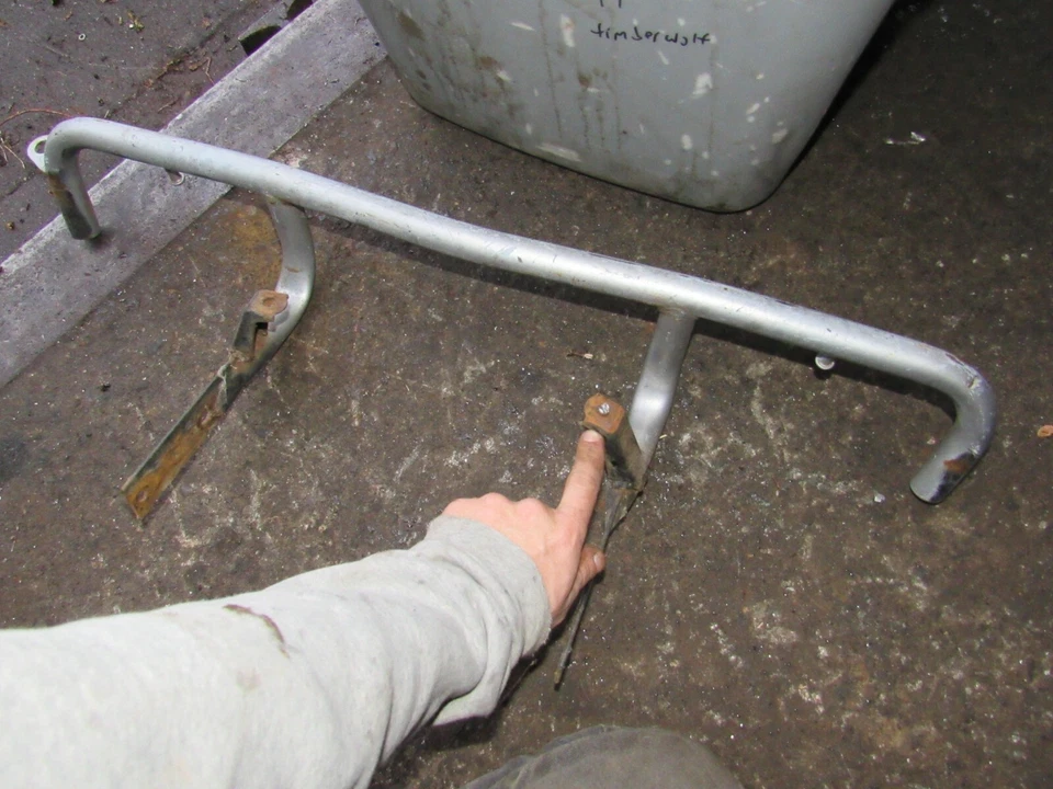 Yamaha YFB250 1994 Timberwolf 2x2 parachoques trasero riel de agarre Foto 1 de 1