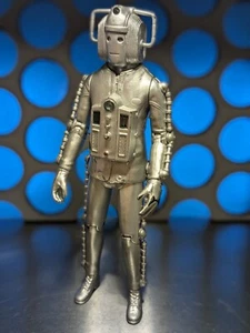 Doctor Who The Invasion Cyberman Classic 5" lose Figur 60er Jahre Style Version - Bild 1 von 7