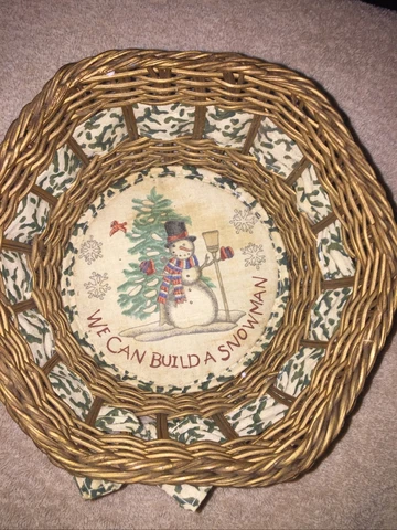 CHRISTMAS  Wicker Basket. Padded Bottom, We Can Build A Snowman, Winter Decor Cover