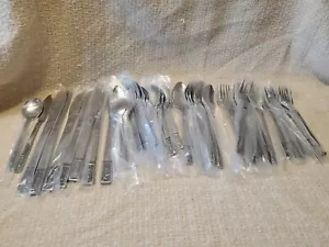 Interpur CORTINA 49-teiliges Set Edelstahl Silberbesteck Besteck Japan NEU!! A3 - Bild 1 von 3
