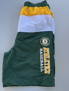 Oakland Athletics Badeshorts Jungen XLarge 14-16 grün A's - Bild 1 von 5