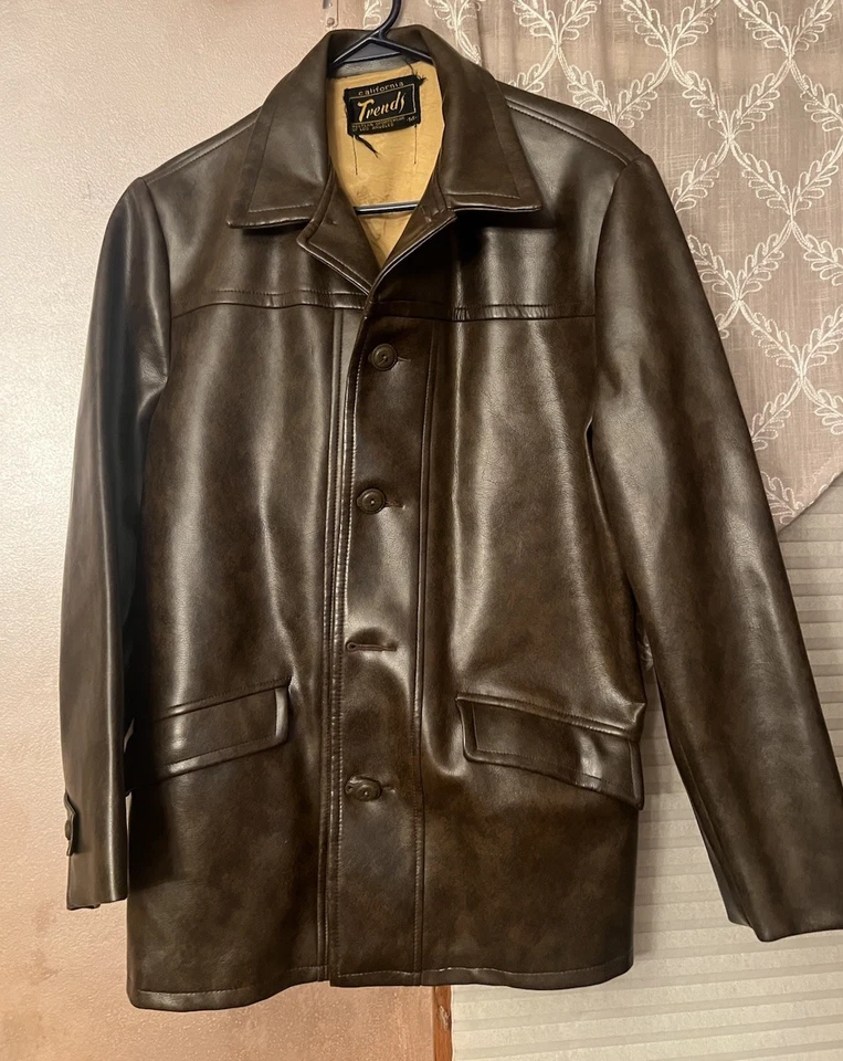 Chaqueta de Colección California Trends Western Sportswear Imitación Cuero Talla Mediana Foto 1 de 4