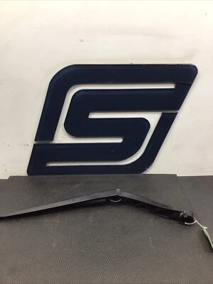 2008 Acura RDX- Driver Wiper Arm - Image 1 of 4