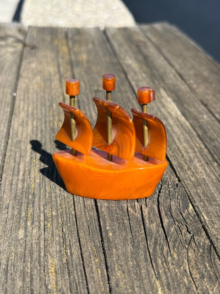 De colección Muy Raro Caramelo Ámbar Baquelita Art Deco Barco Natural 31 gramos Foto 1 de 4