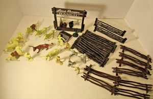 Vintage Marx Playset Items Various Pieces & Parts From Roy Rodgers Western Ranch - Picture 1 of 17