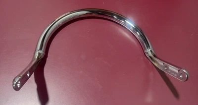 TRIUMPH SPEEDMASTER CARRIL DE AGARRE TRASERO T2307134 Foto 1 de 2