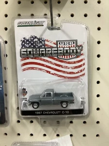 1:64 Greenlight 1987 Chevy C-10 Silver Square Body CHASER - Picture 1 of 2