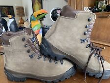 1990s Vintage Vasque Mountaineering Boots Men’s Size 13 7577 Top Line Italy Made