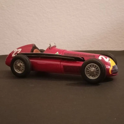 Modello montato Alfa Romeo 159 1951 Revival 1:20 in metallo - Immagine 1 di 4