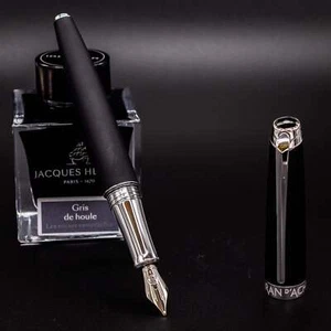 Penna stilografica Caran D'Ache Leman V2 - Nero opaco - Foto 1 di 11