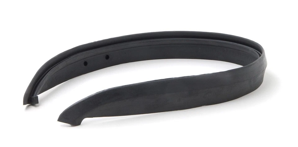 Triumph TR4, TR4A, TR5, TR250 Rubber Seal 806144 Spitfire Windscreen Top Seal - Image 1 of 1