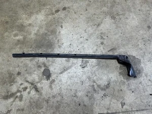 For BMW E93 OEM M3 Channel sealing inside door, front right 7187084 E90 S65 V8 - Bild 1 von 3