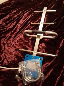 Outdoor Directional Yagi Antenna for 4G LTE - N Female Connector   - Picture 1 of 4