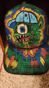 Cíclope Monstruo Pintado a Mano Sombrero Snapback Camionero Ala Curva Arte Original - Imagen 1 de 5