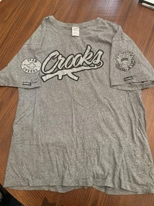 T-shirt maglietta Crooks & Castles uomo media AK grafica grigia grande - Foto 1 di 5