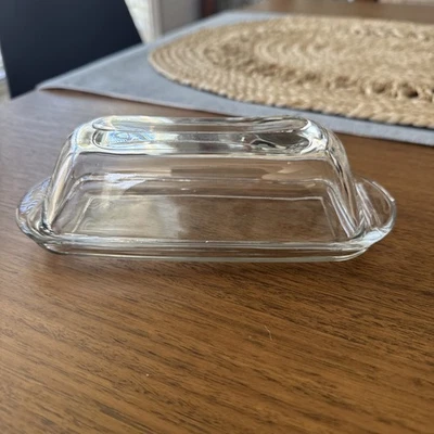 Glass Butter Dish w/ Lid Clear 7.5" Length - Image 1 of 4