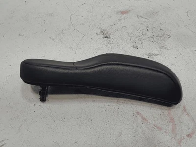 Reposabrazos asiento conductor delantero izquierdo Honda Pilot 2019-2022 OEM Foto 1 de 4