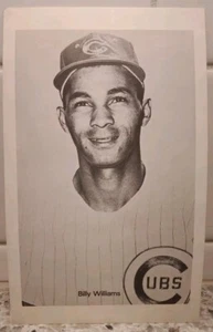 Undated Press Photo Team Issued Billy Williams of the Chicago Cubs - Picture 1 of 2