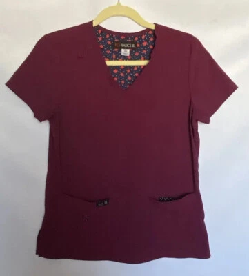 Koi Scrub Top Women's XS Short Sleeve Nursing Medical *Flaw* - Image 1 of 4