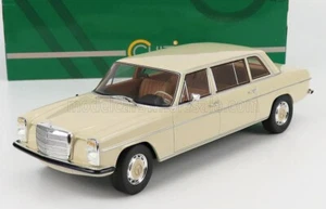MERCEDES BENZ 230 (W114) LANG LIMOUSINE LHD 1970 au 1/18 de Cult Models CML004-2 - Picture 1 of 2