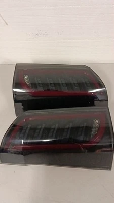 Used Smoke LED Tail Lights For Mercedes Benz VITO viano Metris W447 2016-2023  Foto 1 de 4