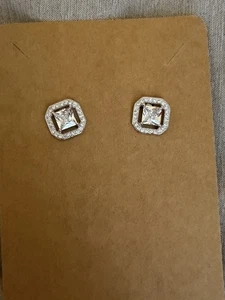 Aretes de plata de ley 925 con circonitas cúbicas talla princesa - Imagen 1 de 10