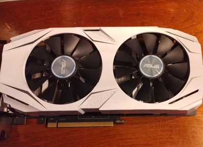 Tarjeta de gráficos ASUS NVIDIA GTX 1070 Dual-Fan 8 GB GDDR5 Foto 1 de 4
