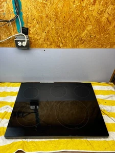 WB62X28602 GE RANGE COOKTOP free shipping glasstop - Picture 1 of 7