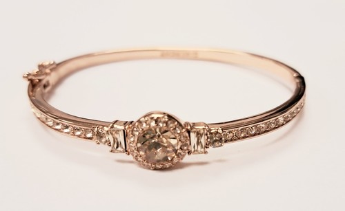 Bellissimo Bracciale Elegante Givenchy Rotondo Cristallo