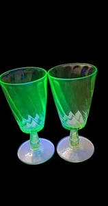 Vintage Pair of Federal Glass Vaseline Glass "Optic Panel" Cone Shaped Tumbler - Picture 1 of 8