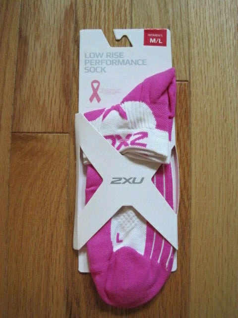 New 2XU Womens Low Rise Performance Socks Women Pink/White Size M/L - Image 1 of 3