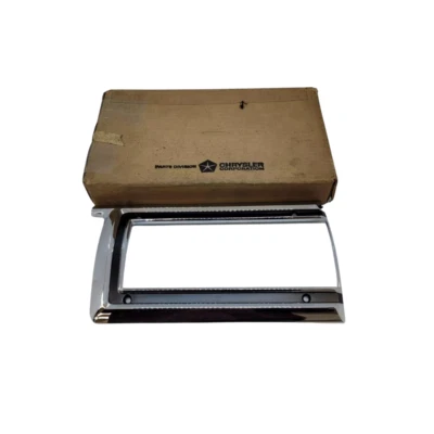 1970-1971 Plymouth Sport Suburban Right Tailgate Lamp Light Bezel 3403512 NOS. - Image 1 of 4