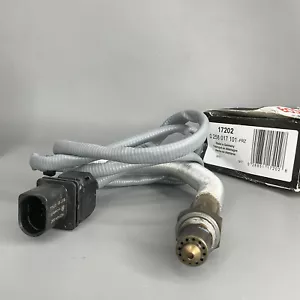 BOSCH OE Lambda Oxygen Sensor Upstream For BMW X6 740I 740LI 535I 535XI 3.0L - Picture 1 of 8