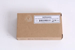 Motorola HKLN4601A Podwójny PIN Nadzór W/PTT Slim Plug Free PVC 748091000393 - Zdjęcie 1 z 4