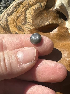 Canadian Blue Sapphire High Dome Cabochon Eye Of Odin Deposit Bluejay Mine #055 — 第 1/4 张图片