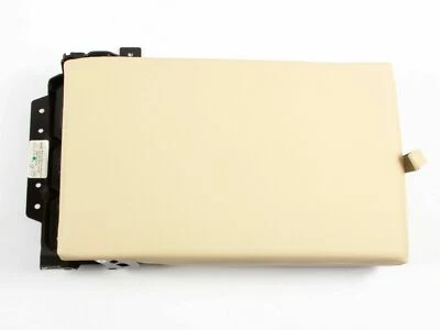 Reposabrazos central asiento trasero Volkswagen Jetta 2011-2012 sedán 5C6885081E83X Foto 1 de 2