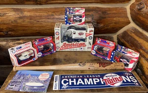 Minnesota Twins Lot! - Picture 1 of 5
