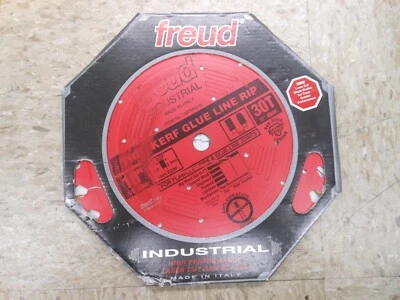 Freud LM75R010 10" x 30T 12 Hook Thin Kerf Teflon Carbide Crosscut Blade - USED - Image 1 of 4