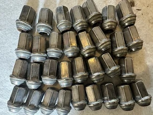 OEM Factory Stock GM Lug Nuts Set (32) GMC Sierra 2500 3500 Chevrolet Silverado - Picture 1 of 4