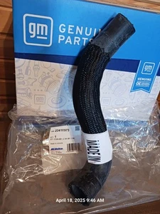 Genuine GM 23416973 Replaced By 85135098 Lower Radiator Hose 2014-2025 Malibu - Picture 1 of 3