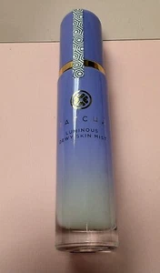 Bruma luminosa para piel húmeda TATCHA para piel normal a seca 1,35 oz/40 ml. Nuevo y precintado - Imagen 1 de 2