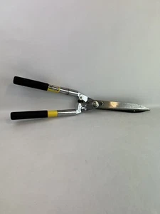CRAFTSMAN HEDGE SHEARS TRIMMER 718559 GATOR SERRATED FUNCTION BLADES POWER LEVER - Picture 1 of 10