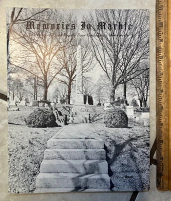 Livro-Memórias em Mármore-Quatro Monumentos Confederados em Front Royal, Virgínia - Imagem 1 de 4