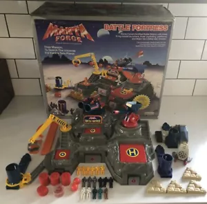 Vintage Manta Force BATTLE FORTRESS Boxed Bluebird Toys Figures Castle BF07 - Picture 1 of 21