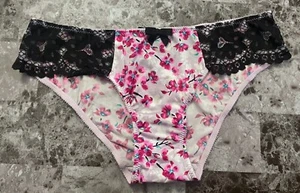 NWT VICTORIA'S SECRET SMALL PINK FLORAL SMOOTH BLACK LACE RARE BIKINI PANTIES - Picture 1 of 4